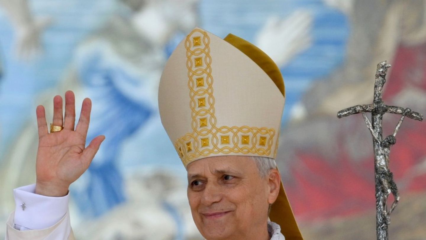 Лео XIV: Нов папа проповеда loveубов и единство