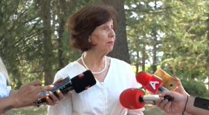 Сиљановска Давкова: Мислам дека знам кого ќе предложам за гувернер