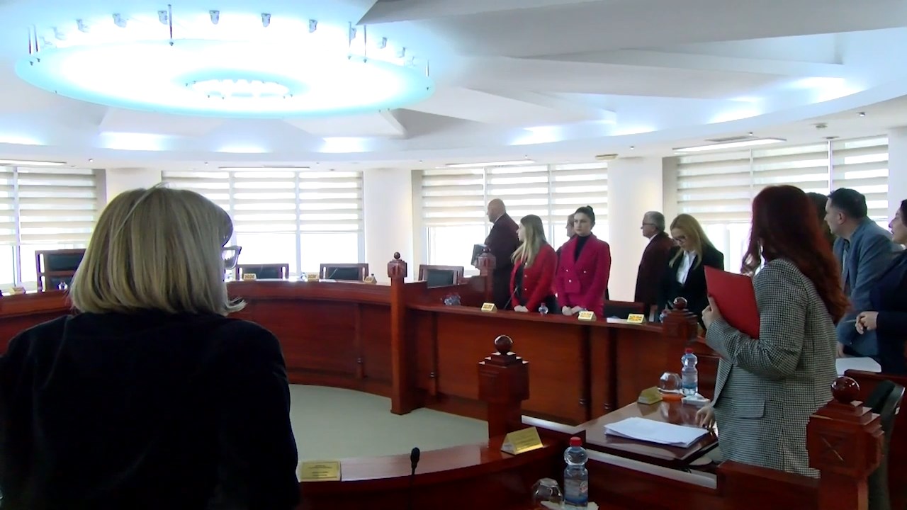 Уставен укина две одредби од Изборниот законик