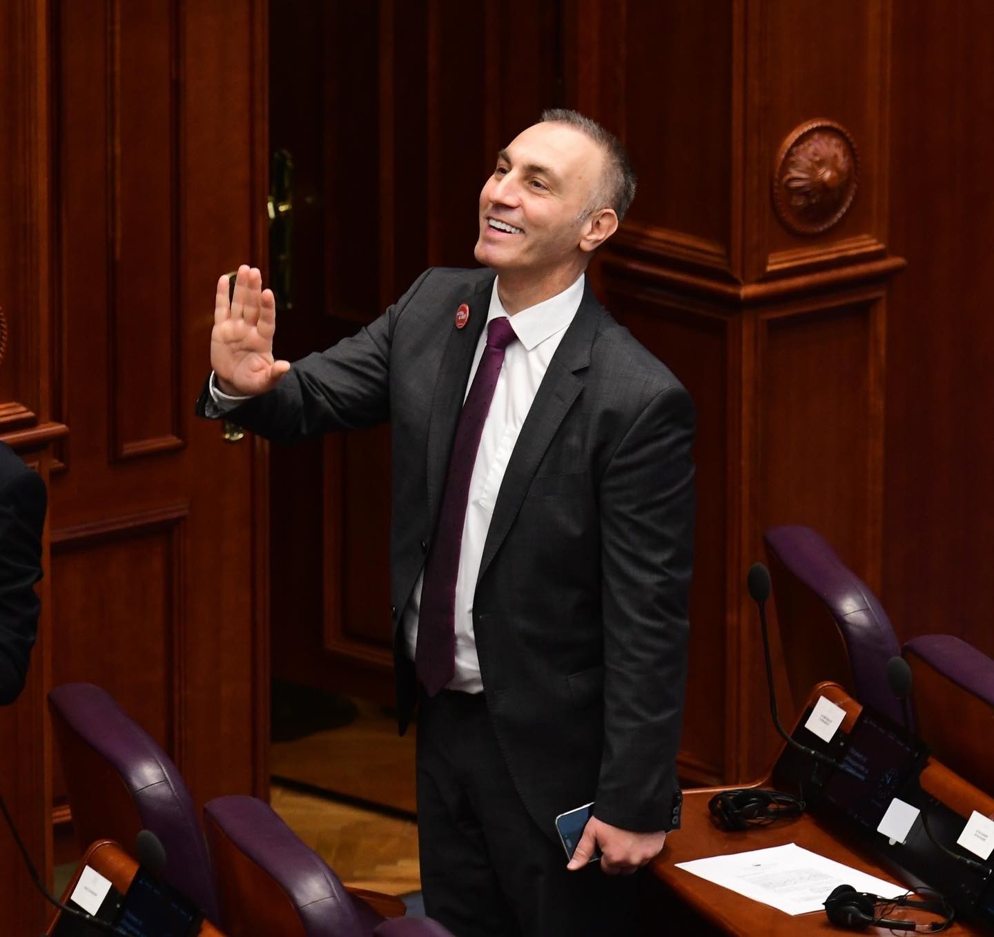 ВО 2023 СОБРАНИЕТО ИЗГЛАСАЛО СУДИЈА НА АРТАН И ДУИ БЕЗ РАЗГЛЕДУВАЊЕ ДРУГИ НОМИНАЦИИ: Меџити открива скандалозен избор на судија