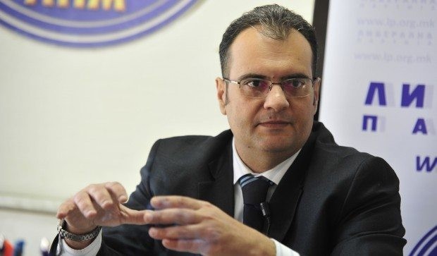 „ДОГОВОРОТ СО ОБЕДИНЕТОТО КРАЛСТВО ДОАЃА КАКО УТЕШНА НАГРАДА“: Величковски за договорот за партнерство