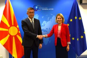 Каја Калас в петок доаѓа во Скопје