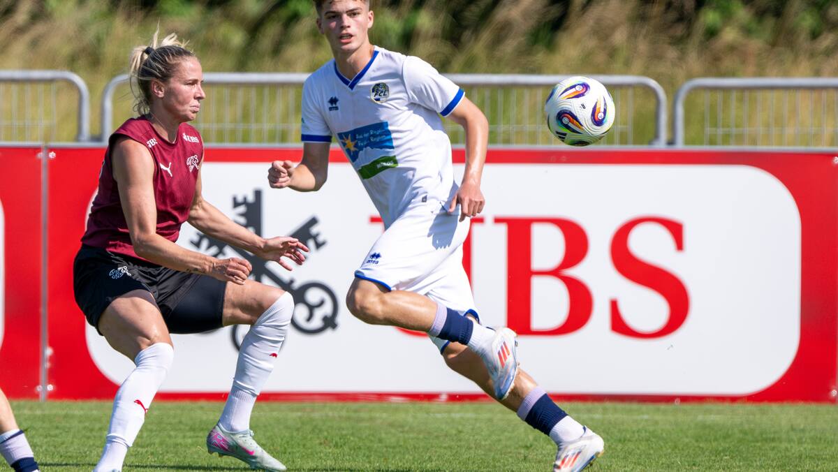 Се појавија слики: Швајцарскиот Нати губи 1: 7 против јуниорите U15