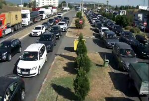 ВИДЕО: Вообичаени летни гужви на границите, денеска ќе биде пуштен One Stop ситемот на Табановце-Прешево