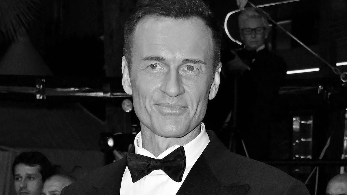 Со само 56 години: почина starвездата „Фантастична четворка“, ianулијан Мекмахон