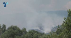 Целосно прекинат сообраќајот во двата правци на патниот правец Стенковец – Блаце а затворен и граничниот премин Блаце