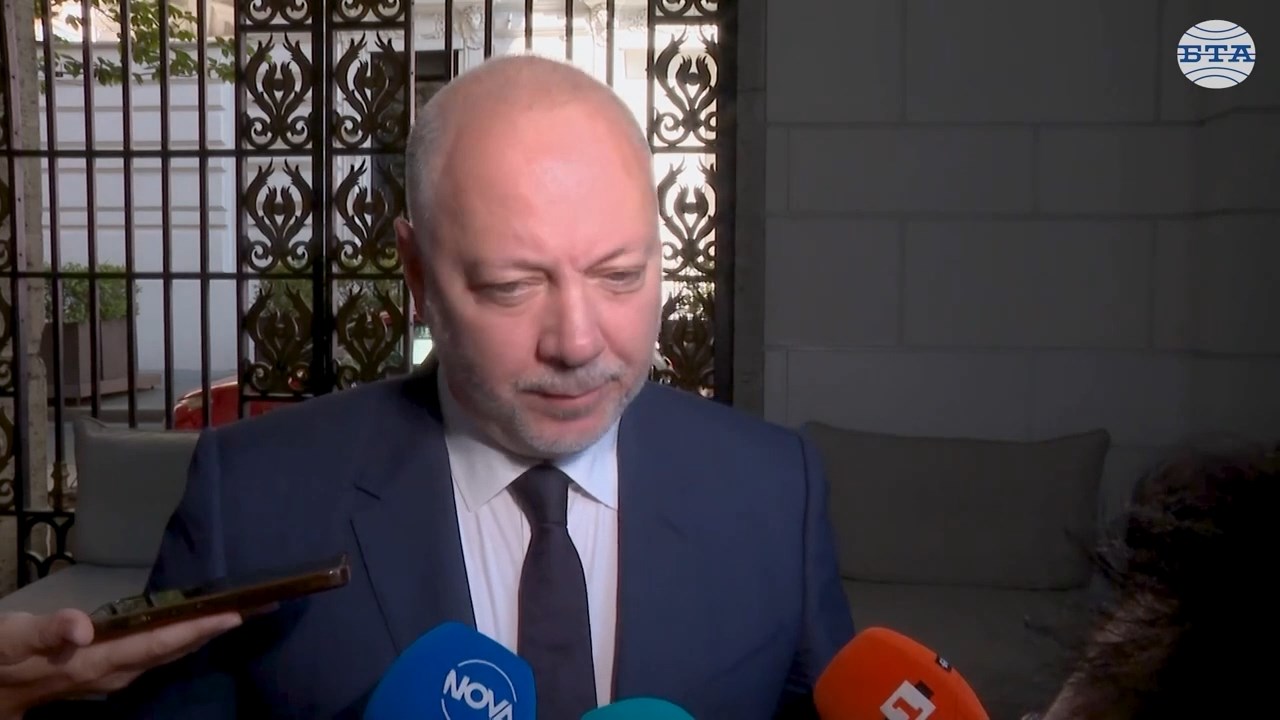 Жељазков бара извинување од Мицкоски за именувањето на Георгиев како глушец