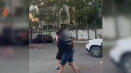 АВСТРИЈА ГО БАРАЛА СО ПОТЕРНИЦА: Уапсен е македонски државјанин во Тирана