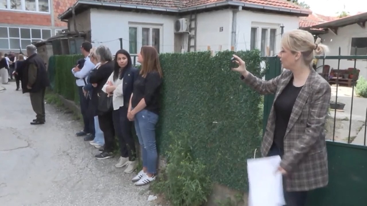 Данела Арсовска му поднесе кривична пријава на Ганиу и на дел од вработените во општина Чаир
