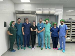 На Клиниката за ортопедија во Скопје извршена е најсложената трансплантација на коска