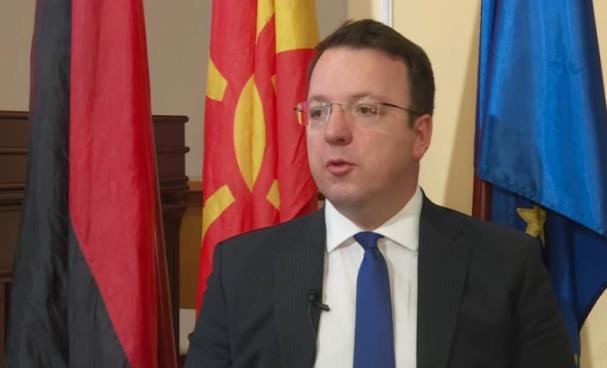 Николоски: Правилата за патување во ЕУ за земјава одложени за следната година