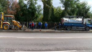 Пукнатата водоводна цевка кај ОХИС конечно се санира