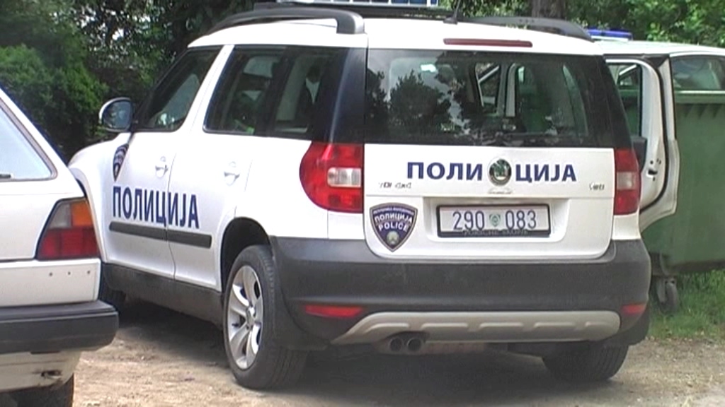 Приведен жител на неготинско село, пријавен дека не почитувал судска наредба за приближување на сопругата