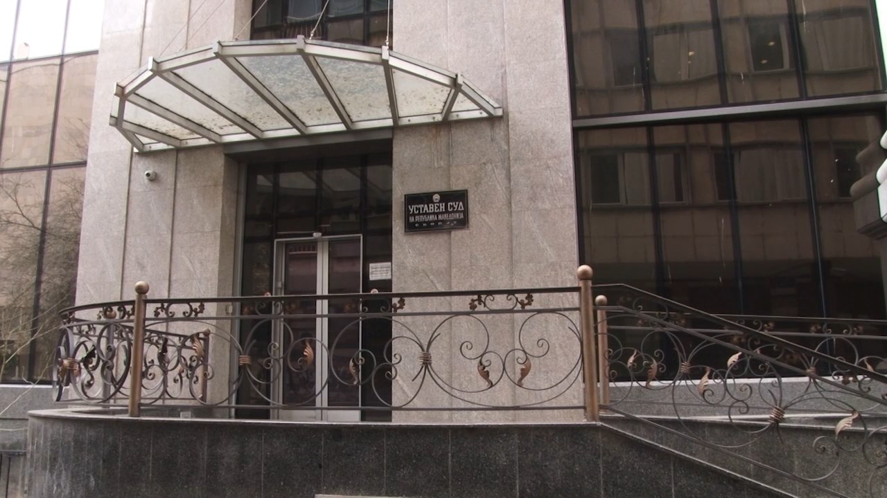 Собранието го пропушти рокот да ги коригира спорните измени на КЗ, Костадиновски ќе му пише на Гаши