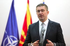 Мицкоски: АР и АНБ ги користеле државните ресурси и ме прислушувале, мислејќи дека на тој начин ќе добијат предност кај нивните налогодавци