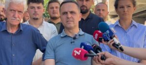 Касами: ДУИ се фаќа на етнички, националистички теми – да се вратиме на локалните проблеми