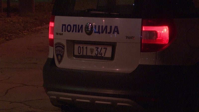 Ужас во Скопје: Малолетник се обидел да го убие сопствениот татко, го избодел 10 пати во грбот