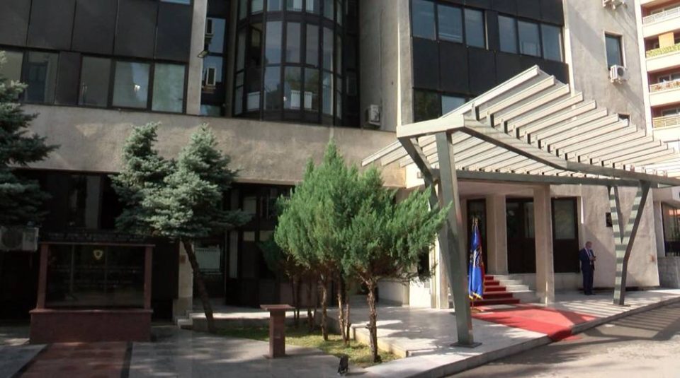 МВР со детали за палењето на автомобилот на Галетановски во Кисела Вода