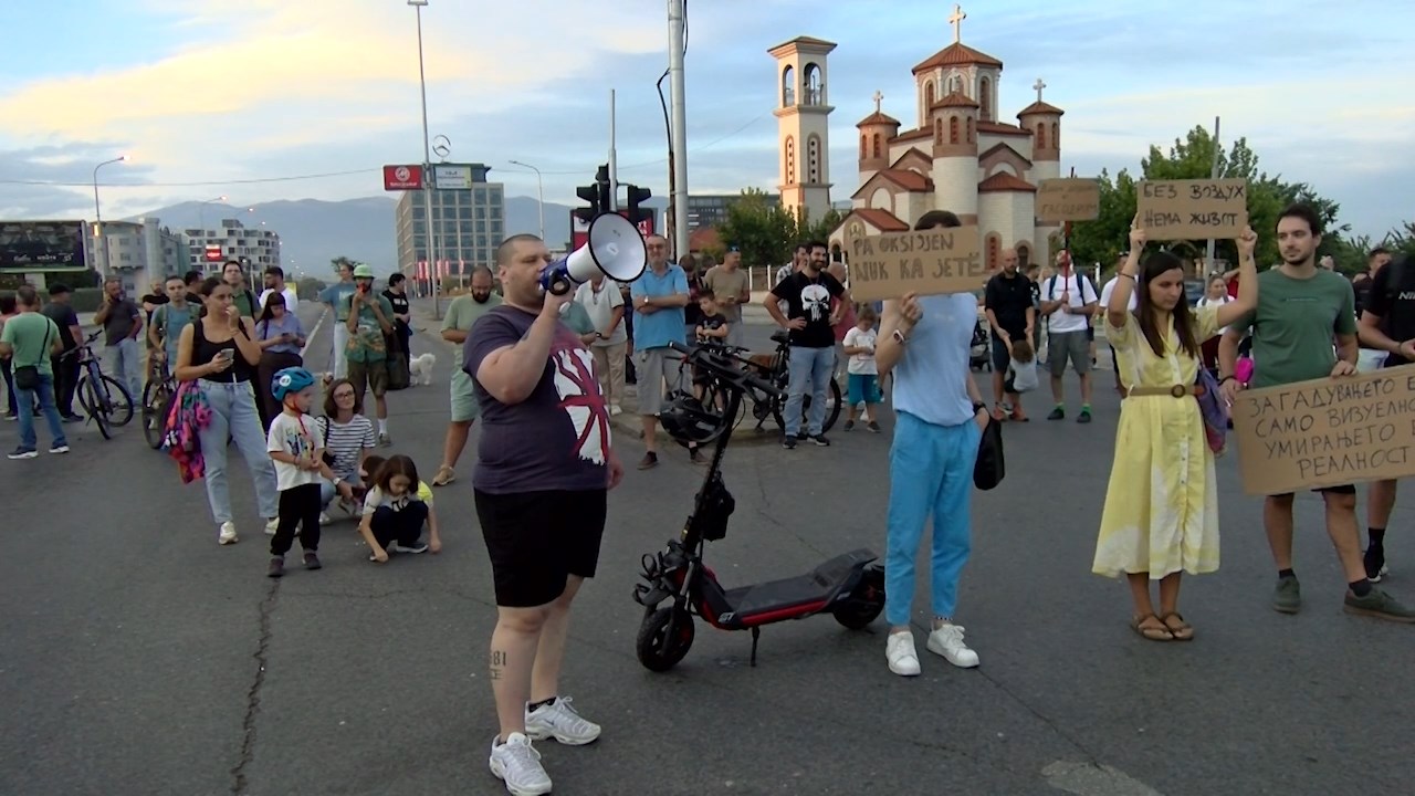 Нов протест попладнево на Скопјани против загадувањето од  депониите Дрисла и Вардариште